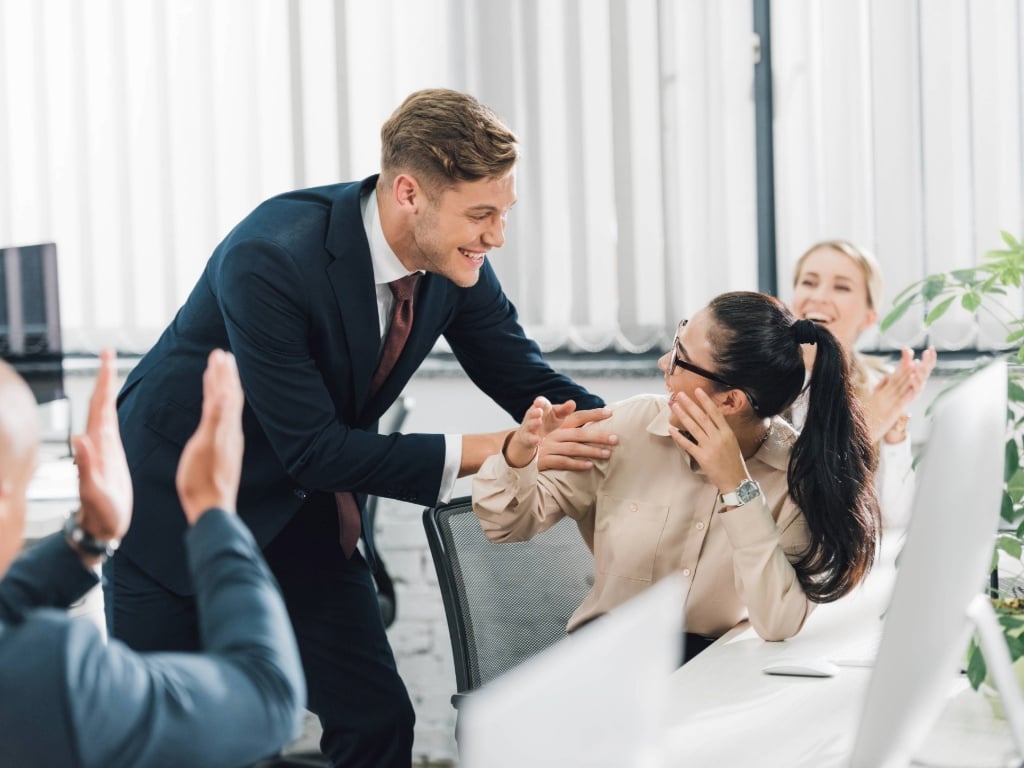 Estrategias de compensación para hacer un plan de incentivos efectivo.